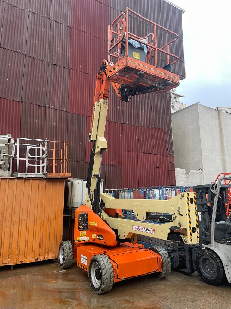 Satılık 2. EL JLG 16 m. Akülü Eklemli Platform.